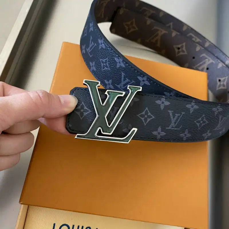 LV Belts 2207XF0111