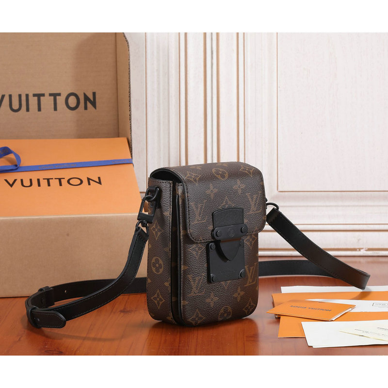 FASH LOUIS VUITTON Bag 2207YA0004