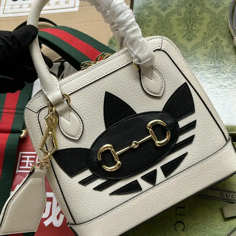 Gucci Bag 2207YA0013