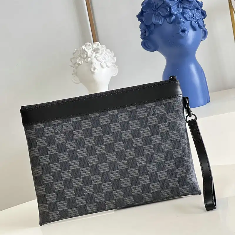 Fashionrepsfam ru LV Bag 2207YA0021