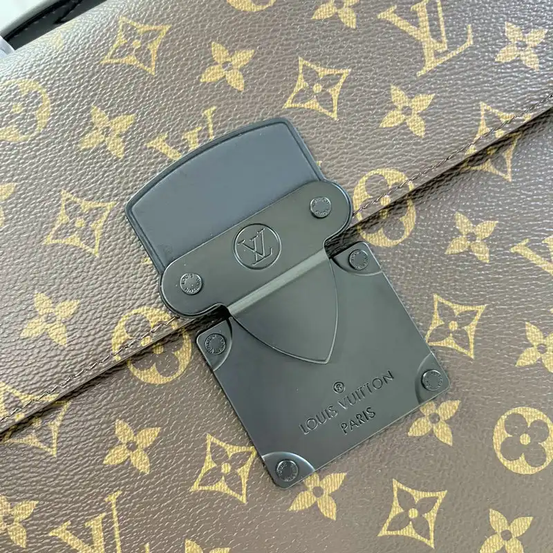 FASH LOUIS VUITTON Bag 2207YA0028