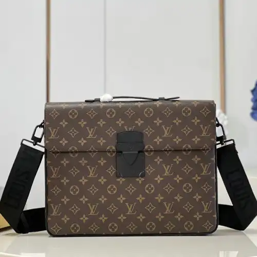 Fashionrepsfam ru LV Bag 2207YA0028