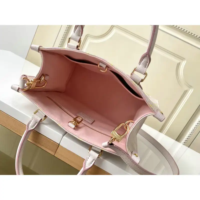 LV Bag 2207YA0031