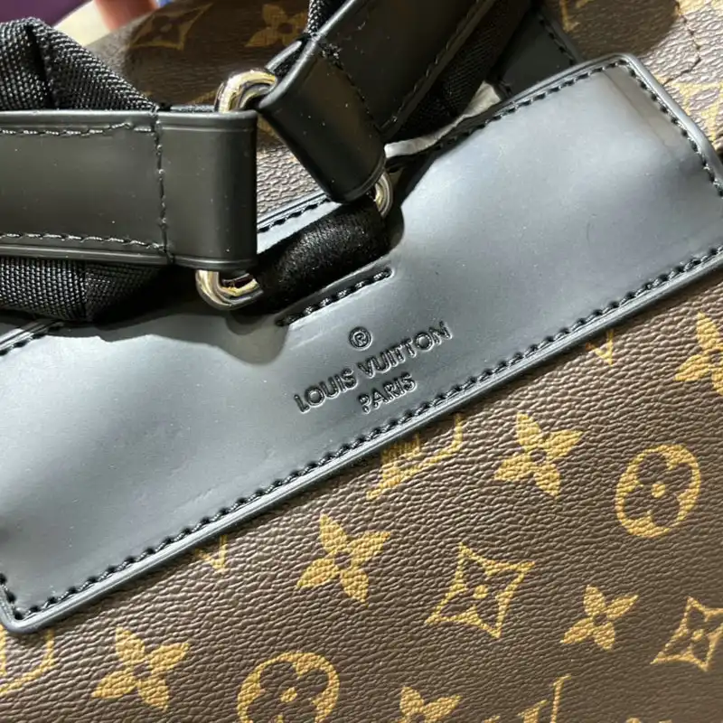 LV Bag 2207YA0045