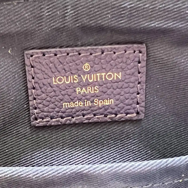 LV Bag 2207YA0049