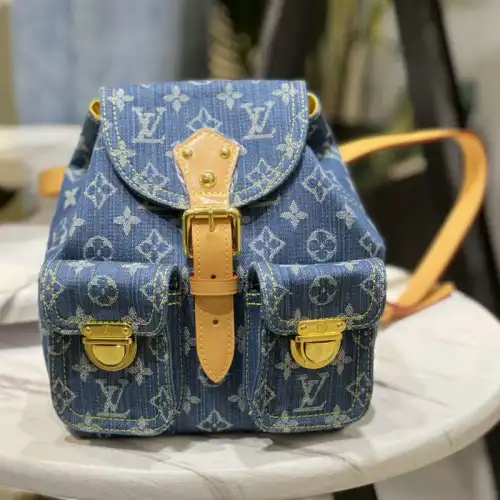 LV Bag 2207YA0051