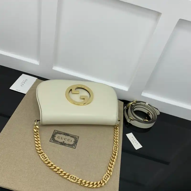 Gucci Bag 2207YA0053