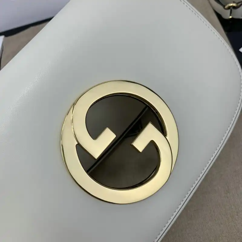 Gucci Bag 2207YA0053