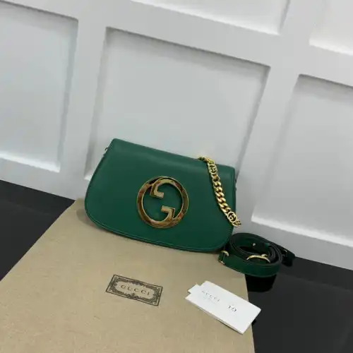 Gucci Bag 2207YA0055