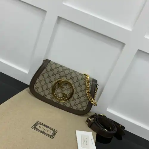 Gucci Bag 2207YA0058