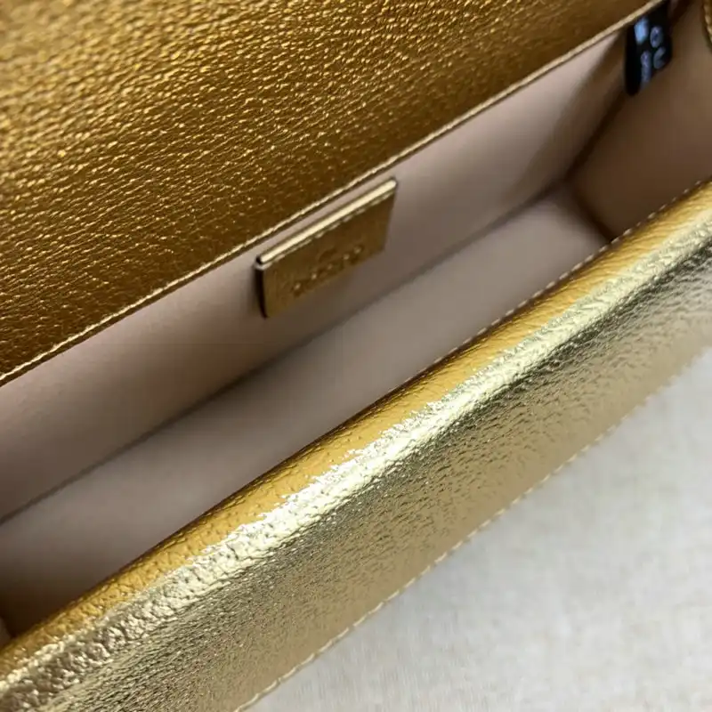 Gucci Bag 2207YA0074