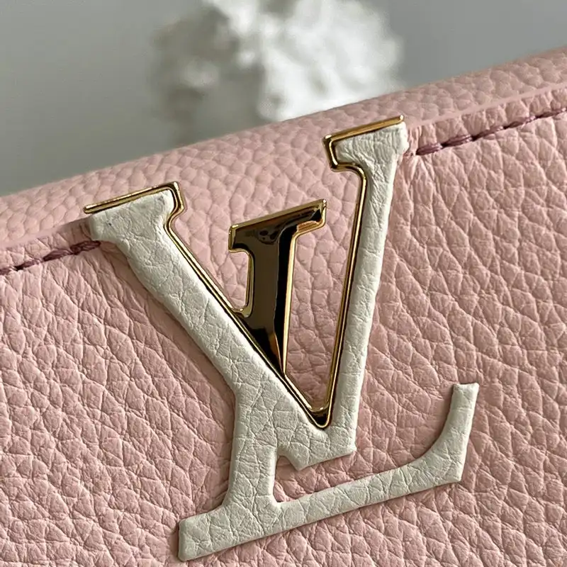 LV Bag 2207YA0083