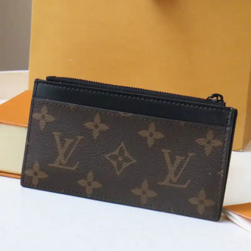 FASH LOUIS VUITTON Bag 2208DJ0001