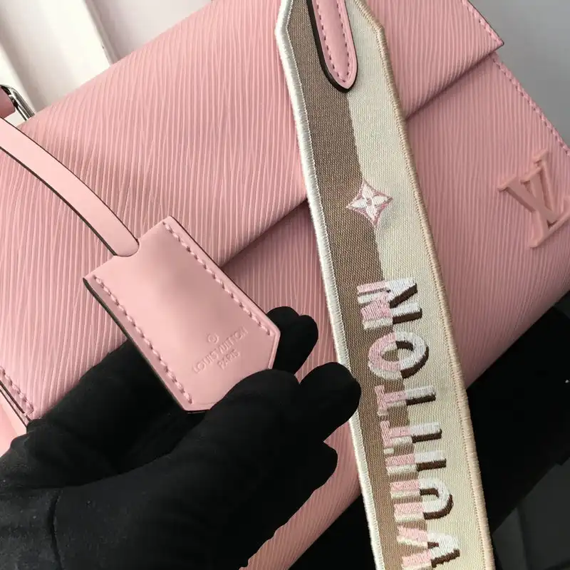 LV Bag 2208DJ0007