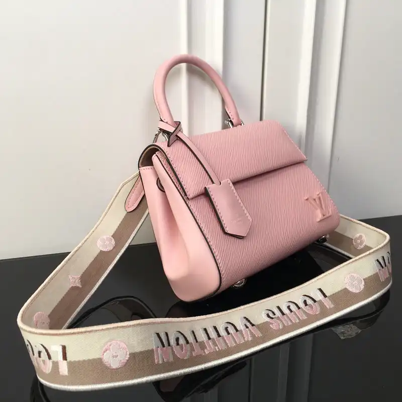 LV Bag 2208DJ0012