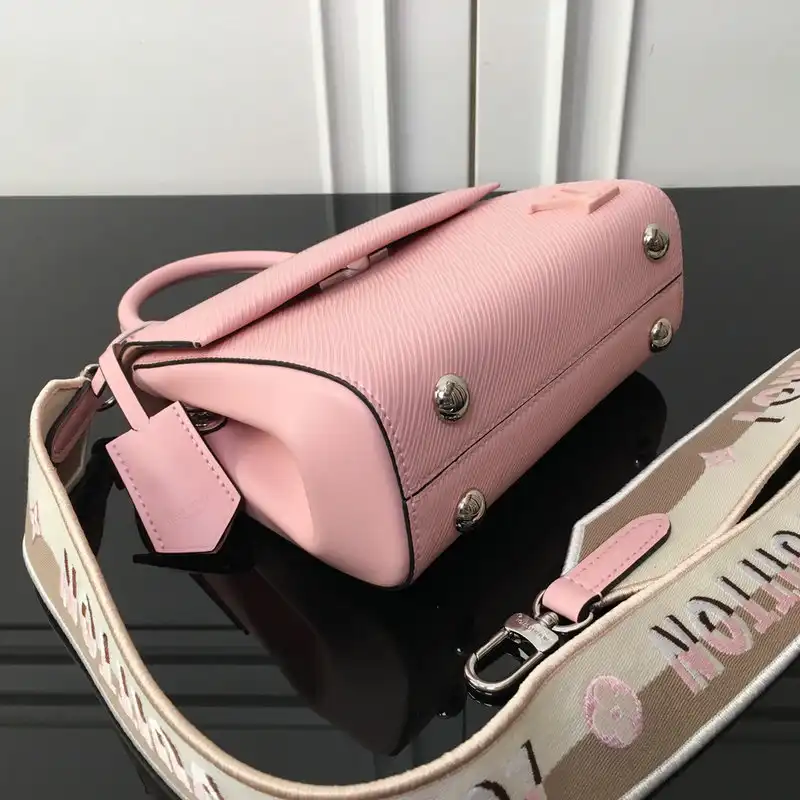 LV Bag 2208DJ0012