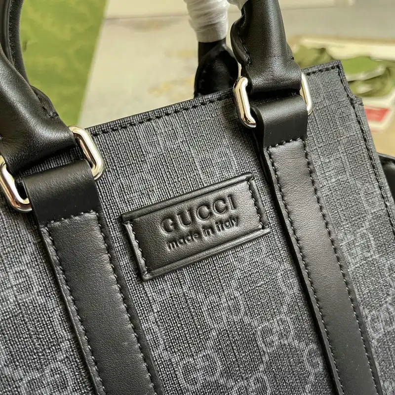 FASH Gucci Bag 2208DJ0037