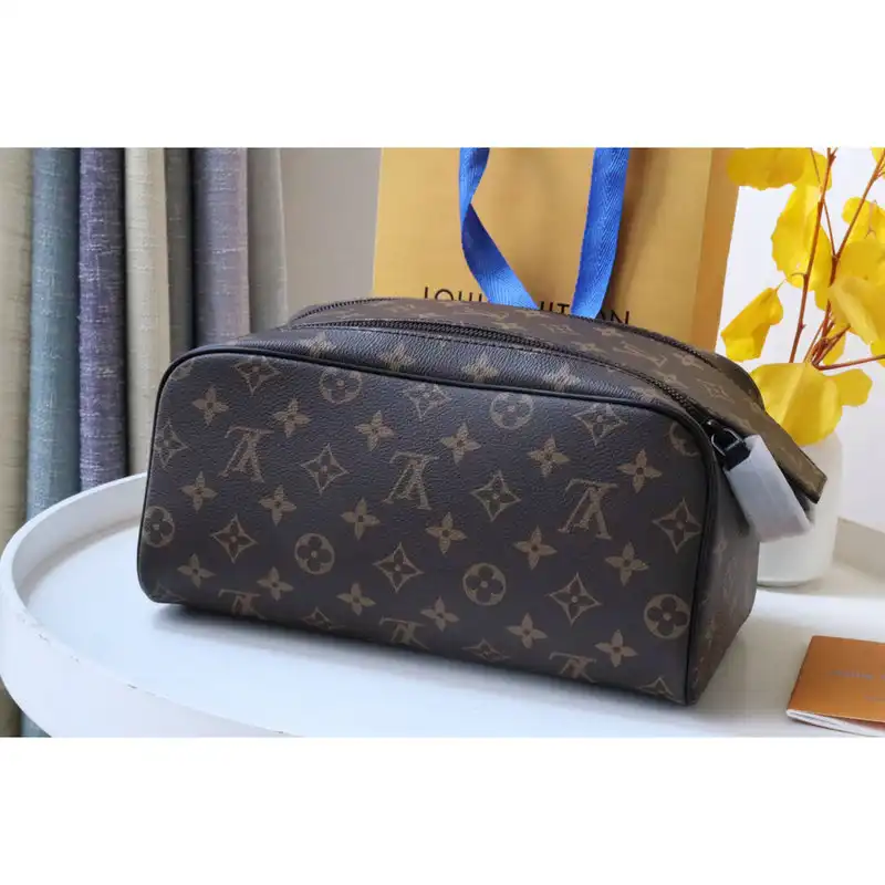 LV Bag 2208DJ0041