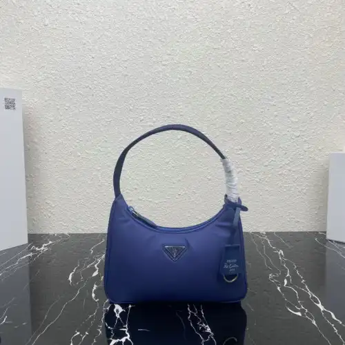 Fashionrepsfam ru Prada Bag 2208DJ0049