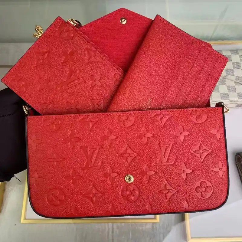 LV Bag 2208HT0012