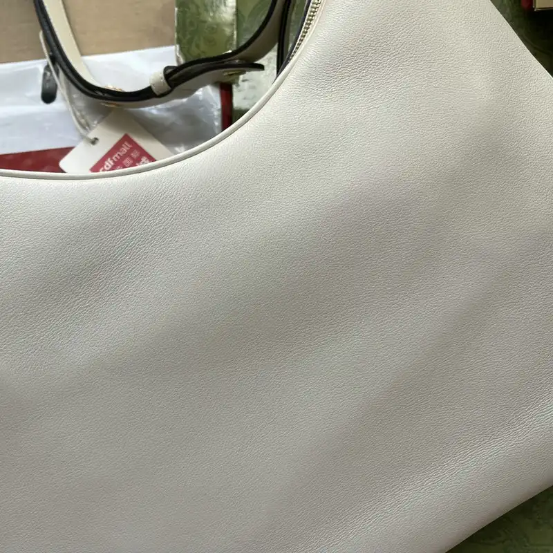 Cheap Gucci Bag 2208YA0006