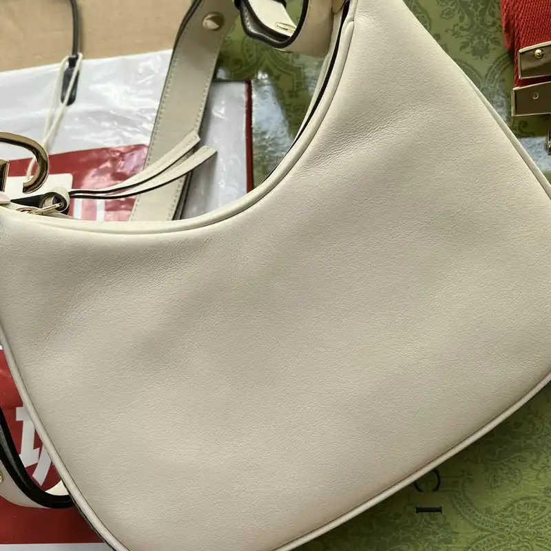 Cheap Gucci Bag 2208YA0007