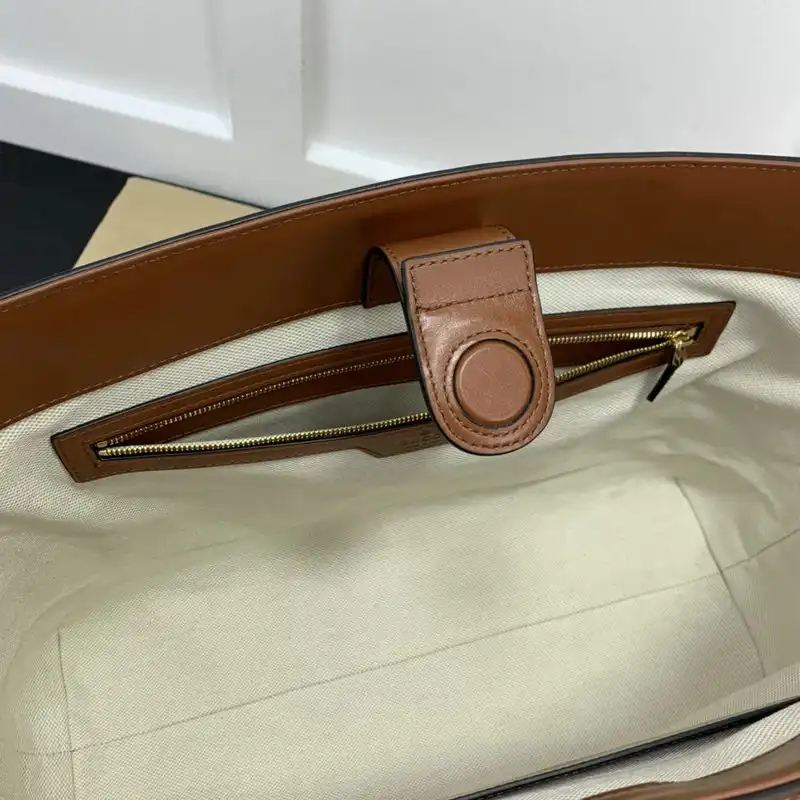 Cheap Gucci Bag 2208YA0022