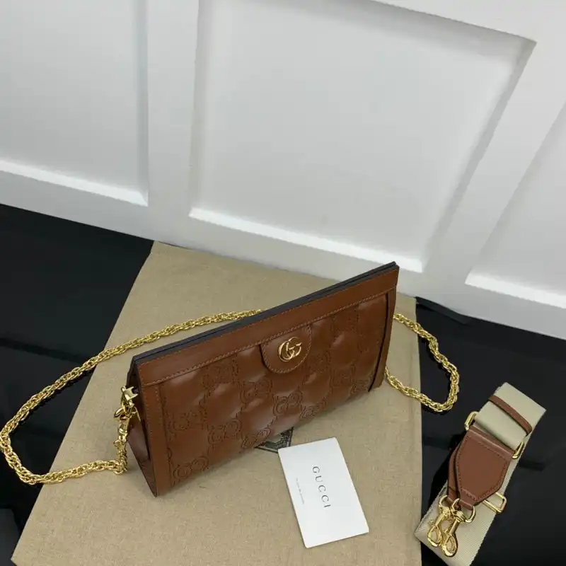 Cheap Gucci Bag 2208YA0024