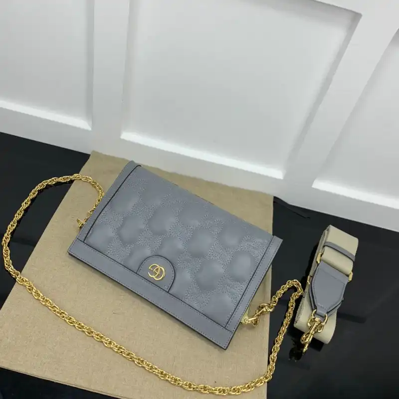 Gucci Bag 2208YA0025