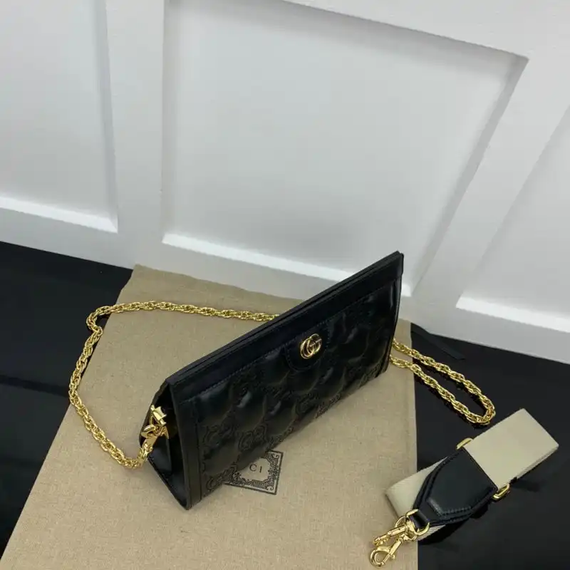 Cheap Gucci Bag 2208YA0026