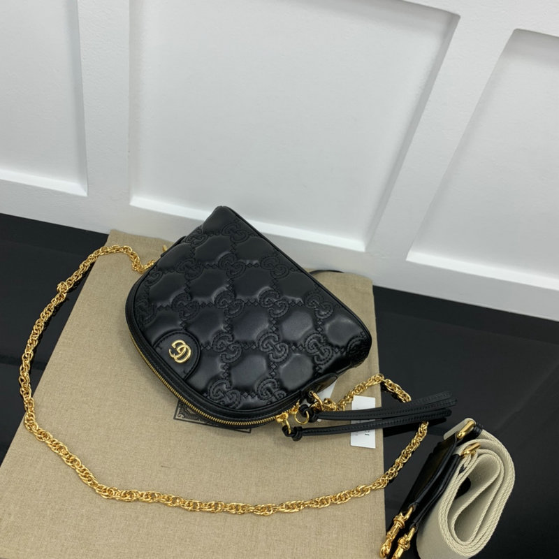 FASH Gucci Bag 2208YA0029