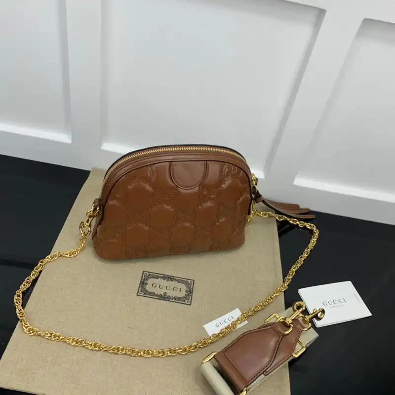 Cheap Gucci Bag 2208YA0032