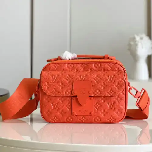 LV Bag 2208YA0038