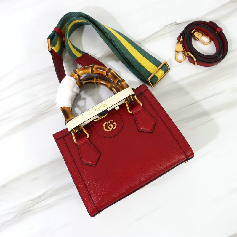 FASH Gucci Bag 2209DJ0005