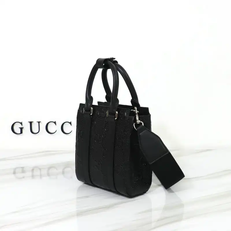 Cheap Gucci Bag 2209DJ0008