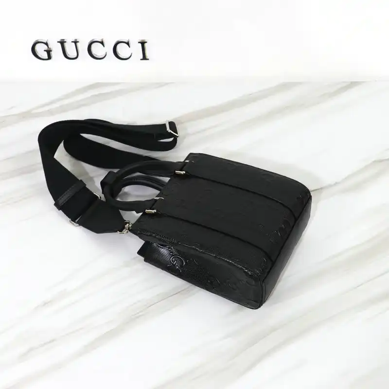 Cheap Gucci Bag 2209DJ0008