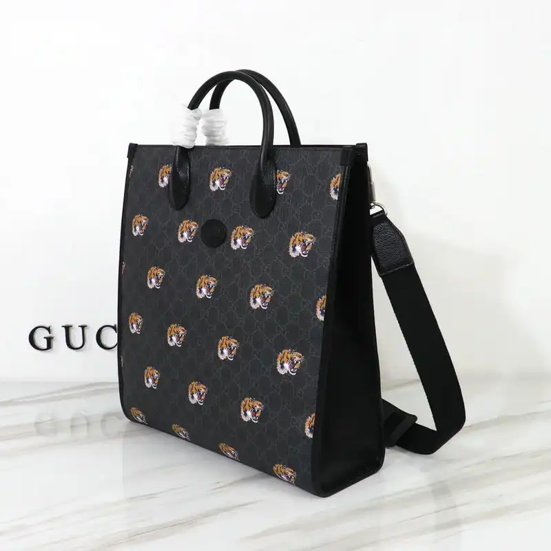 Cheap Gucci Bag 2209DJ0009