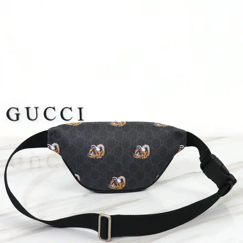 Gucci Bag 2209DJ0010