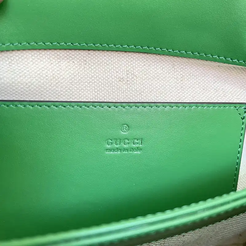 Cheap Gucci Bag 2209DJ0011