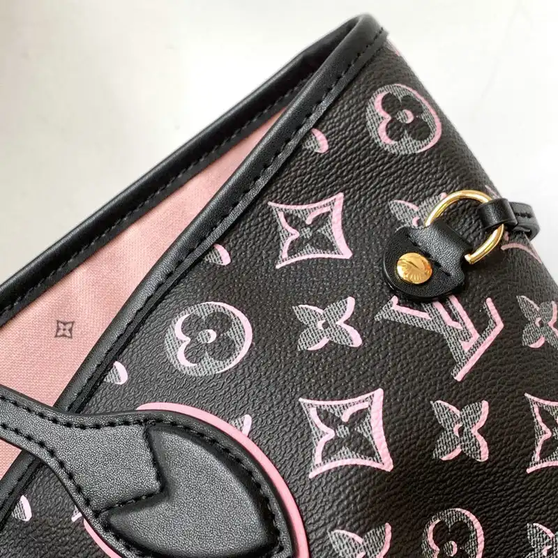 Fashionrep LV Bag 2209DJ0015