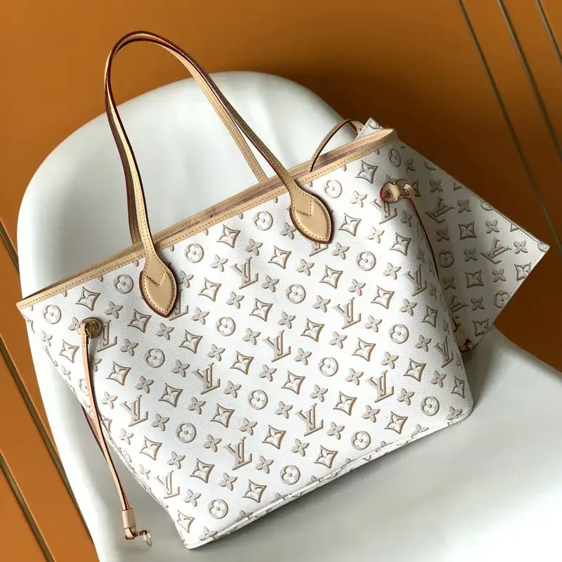 Fashionrep LV Bag 2209DJ0016