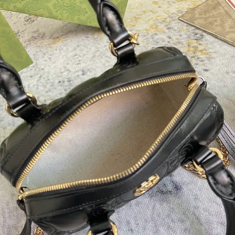 Gucci Bag 2209DJ0027