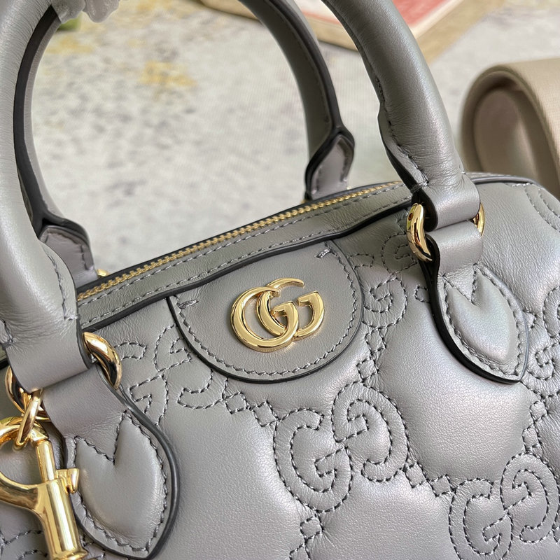 FASH Gucci Bag 2209DJ0028