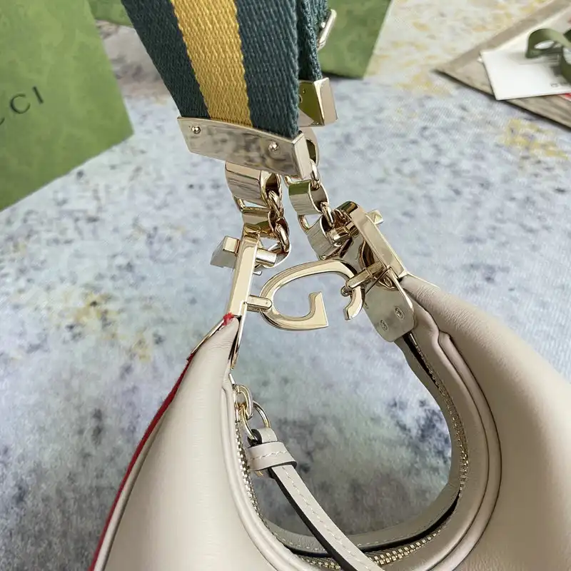 Cheap Gucci Bag 2209DJ0032