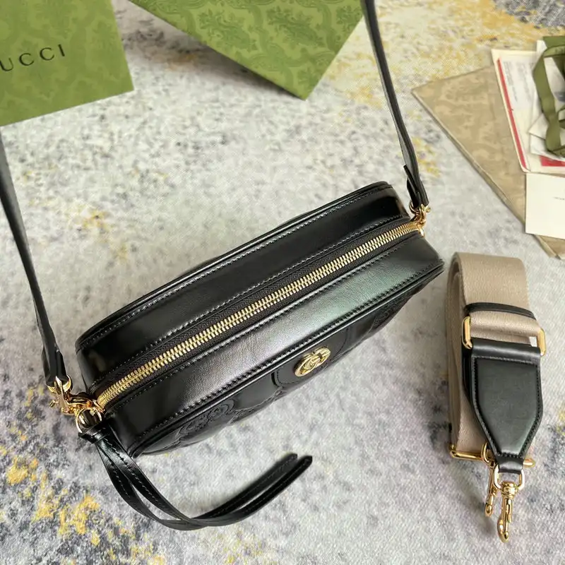 Gucci Bag 2209DJ0036