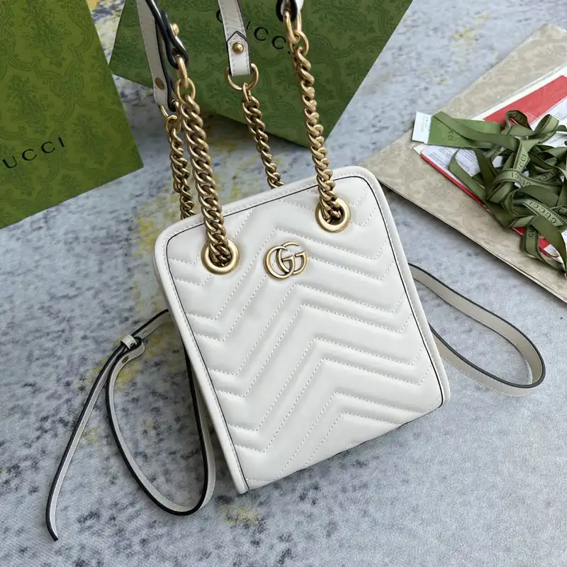 Cheap Gucci Bag 2209DJ0038