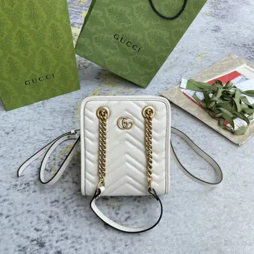 Gucci Bag 2209DJ0038