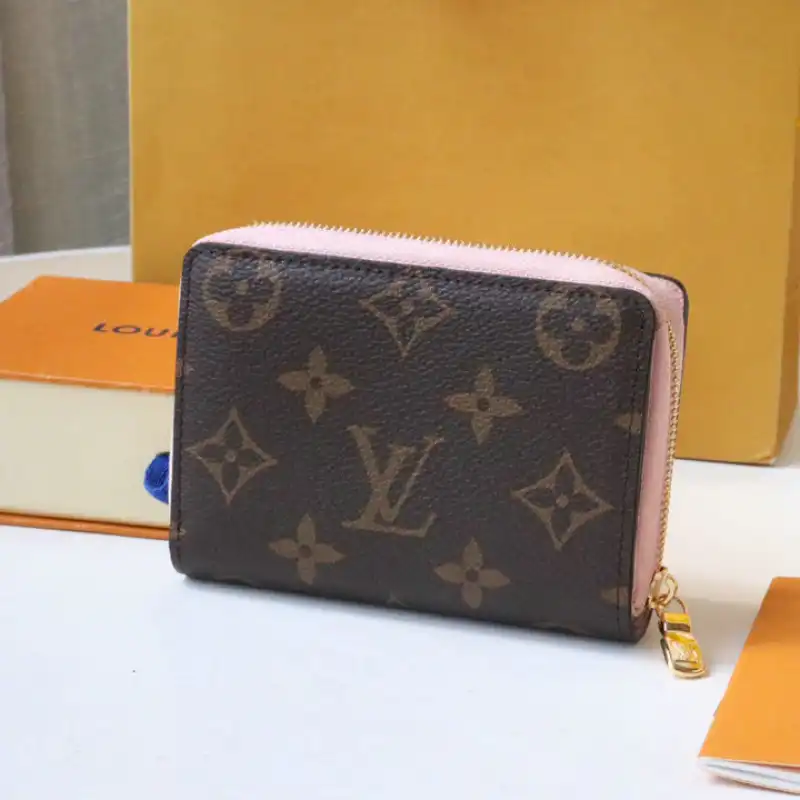 LV Bag 2209DJ0044