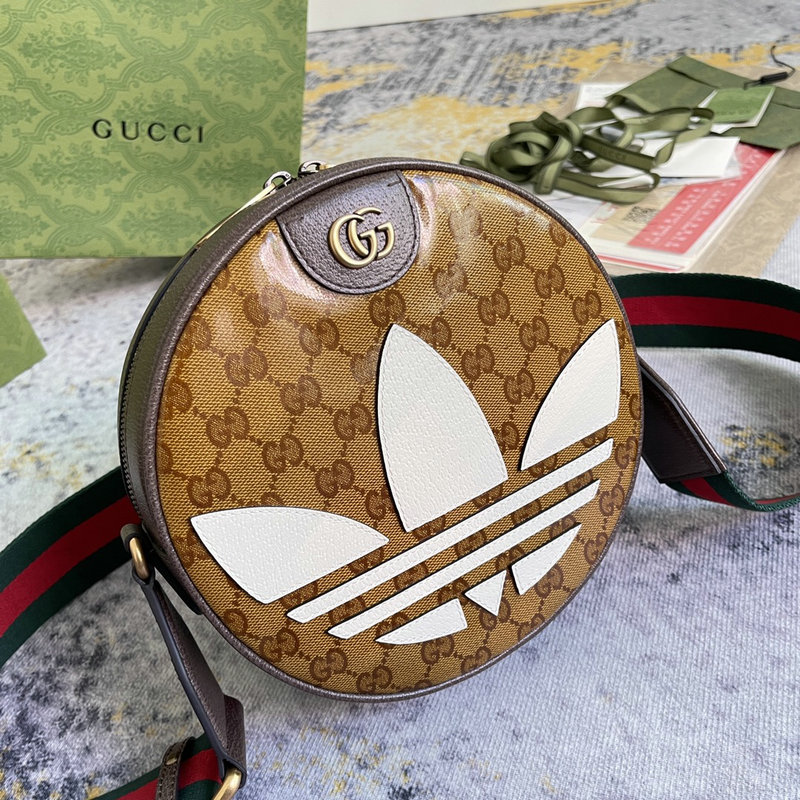 FASH Gucci Bag 2209DJ0057