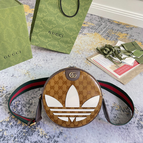 FASH Gucci Bag 2209DJ0057